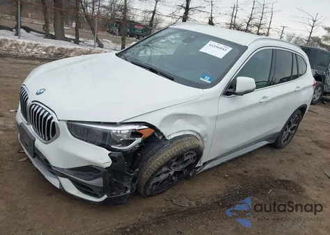 2020 BMW X1 xDrive28I из США, поврежденный, VIN WBXJG9C03L5R20800